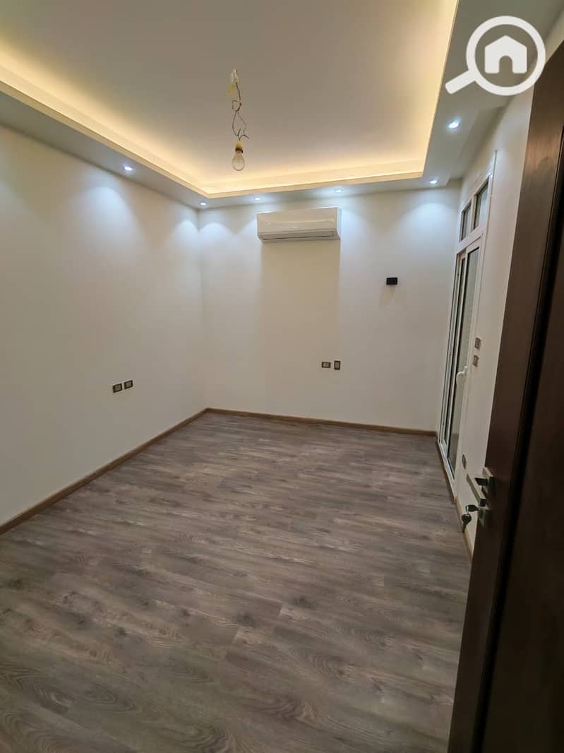 10 WhatsApp Image 2025-10-08 at 2.45. 08 PM (1). jpeg