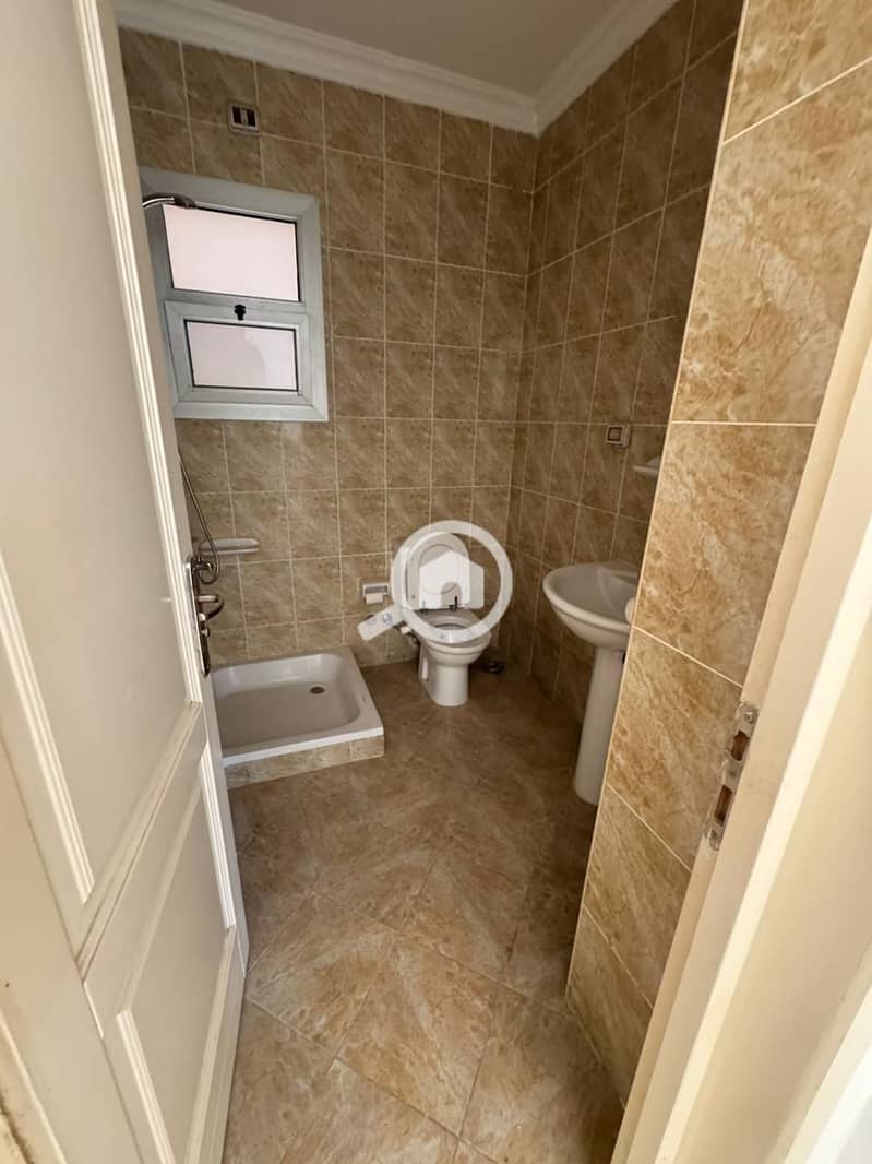 8 WhatsApp Image 2025-10-13 at 4.40. 00 PM. jpeg