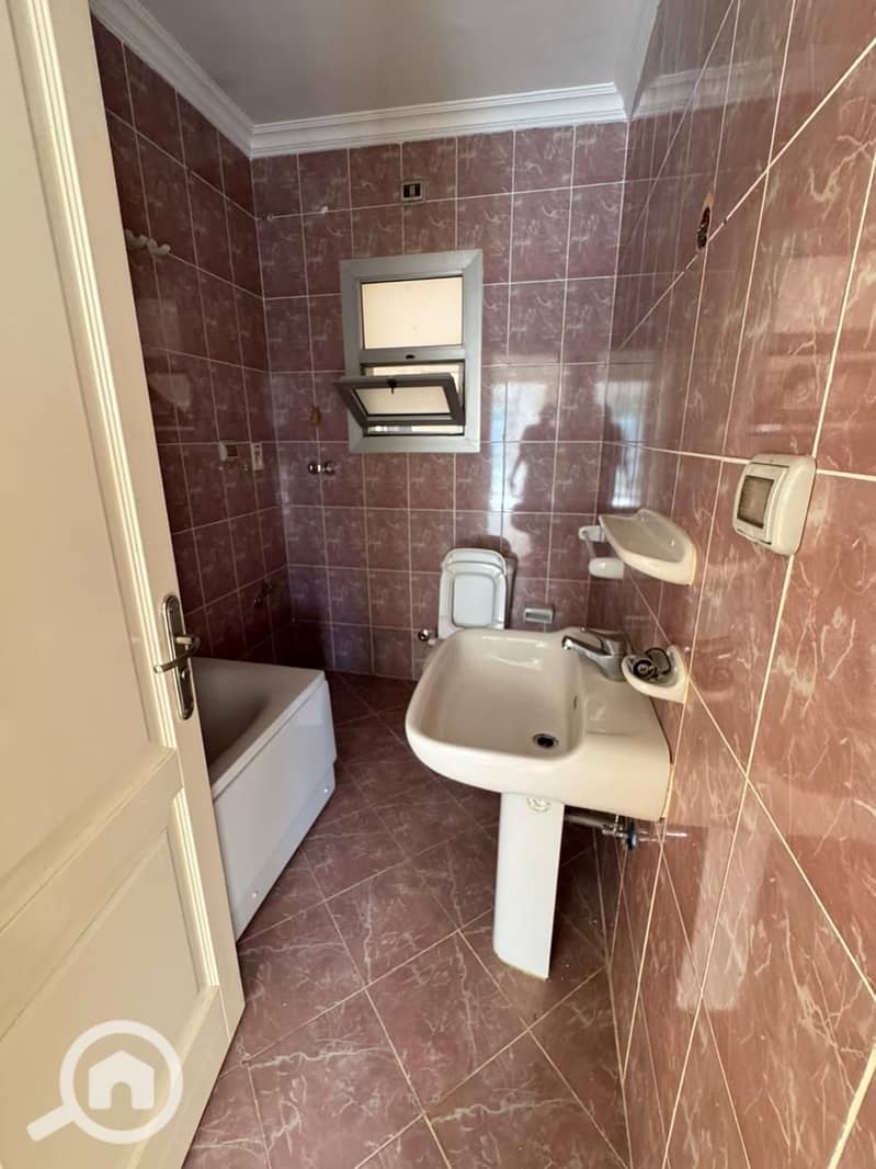 10 WhatsApp Image 2025-10-13 at 4.40. 00 PM (1). jpeg