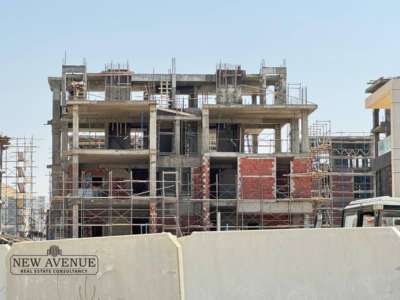 10 WhatsApp Image 2025-09-18 at 2.31. 57 PM. jpeg