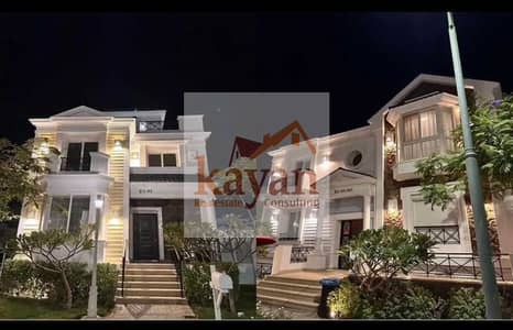 4 Bedroom Townhouse for Sale in New Cairo, Cairo - 21521e63-2093-41e4-b2fc-d383255610a9. jpg