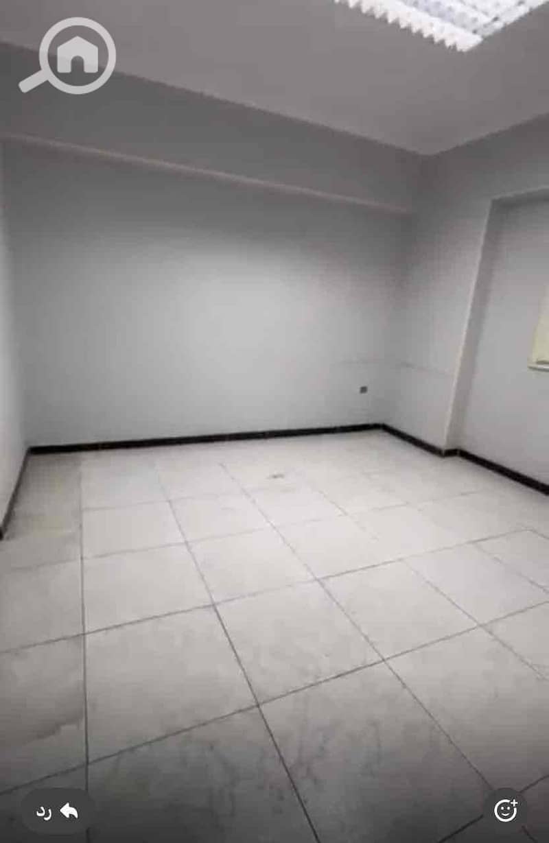 5 82ef3b79-a856-4af7-b87e-4ef000e03502. jpg