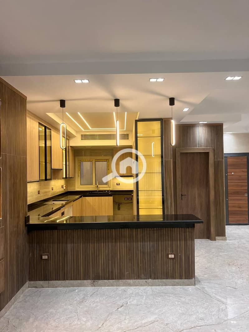 2 6dac6327-9bcb-454a-a464-504fd24c50ba. jpeg