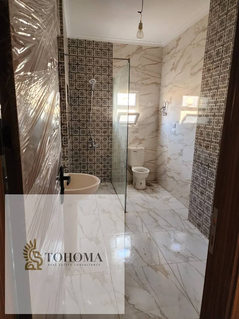 5 e6f1f13b-6a99-4ffc-9ef7-ee69afee733f. jpg