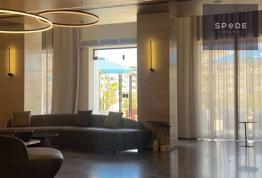 7 edb72784-2439-4423-a6e9-a724a764a0d3. jpg