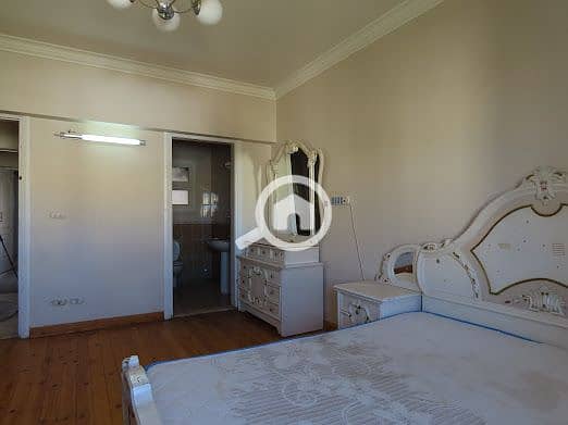 3 WhatsApp Image 2025-10-20 at 20.52. 00_4976c28c. jpg