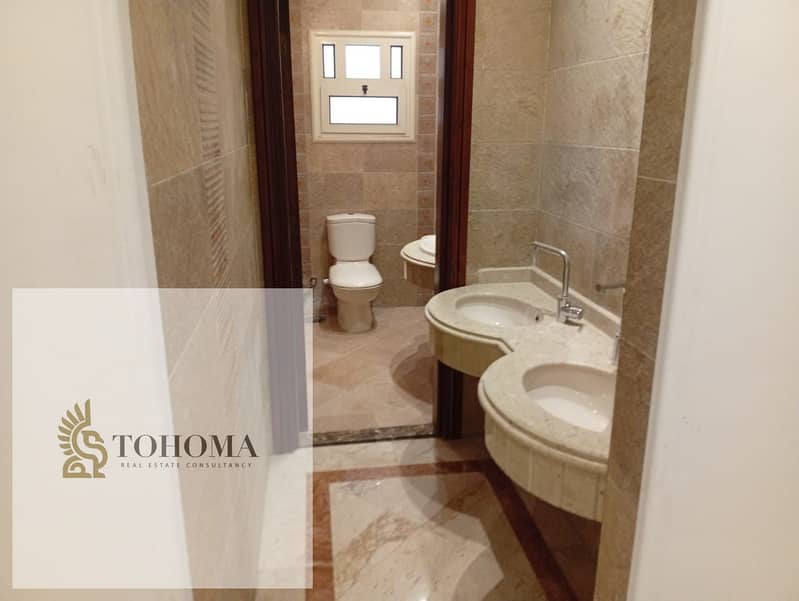 4 db99e31c-b475-4e95-92f9-8fd1c8bda72a. jpg