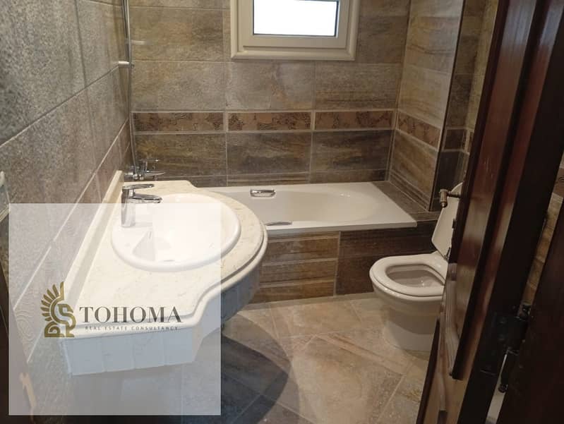 9 8b769957-bb5d-4069-a44d-257a2f1f583b. jpg