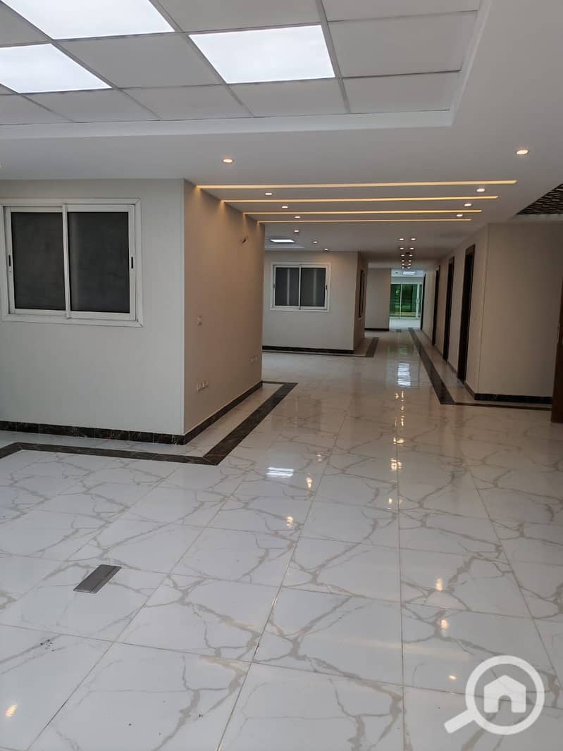 4 WhatsApp Image 2025-10-21 at 11.05. 59 AM (2). jpeg