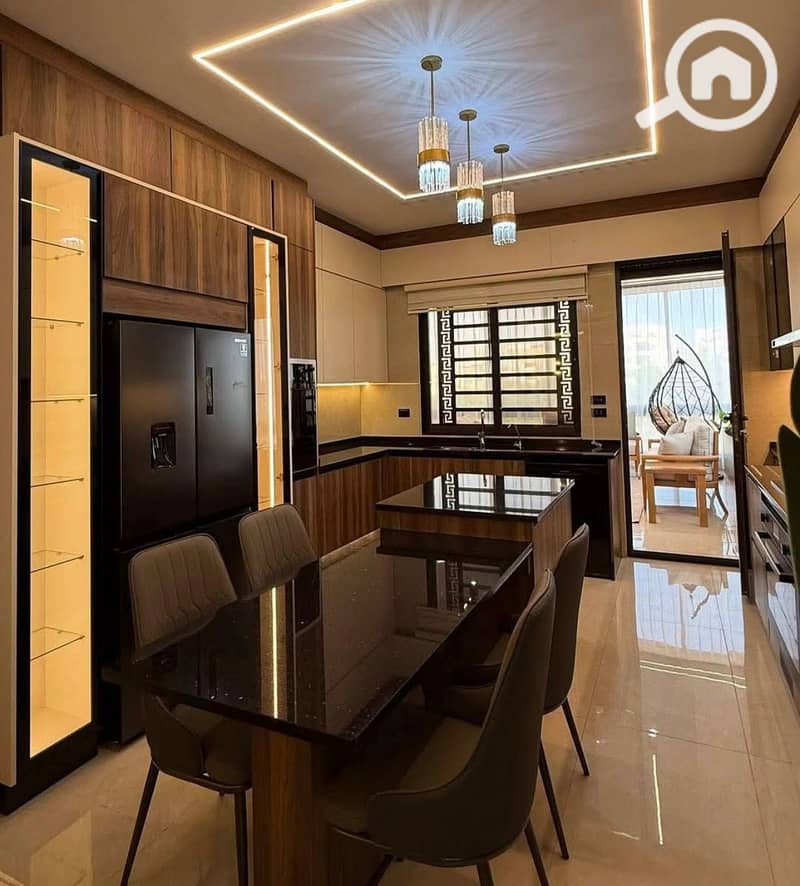 4 565788149_122138677310932529_442380361041440568_n. jpg