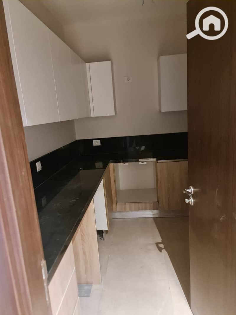 7 267f0b71-1283-40ed-b077-90dedf8eedec. jpg