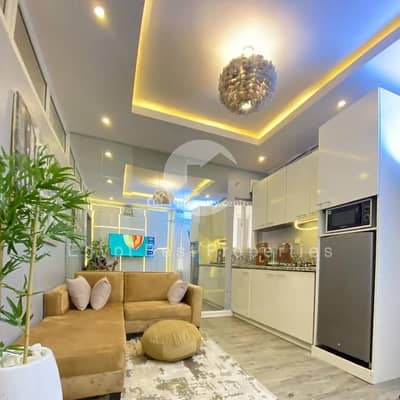 دوبلكس 4 غرف نوم للبيع في القاهرة الجديدة، القاهرة - 061559724d6464-cozy-1-bedroom-apartment-with-ps5-short-let-lekki-phase-1-lekki-lagos. jpg