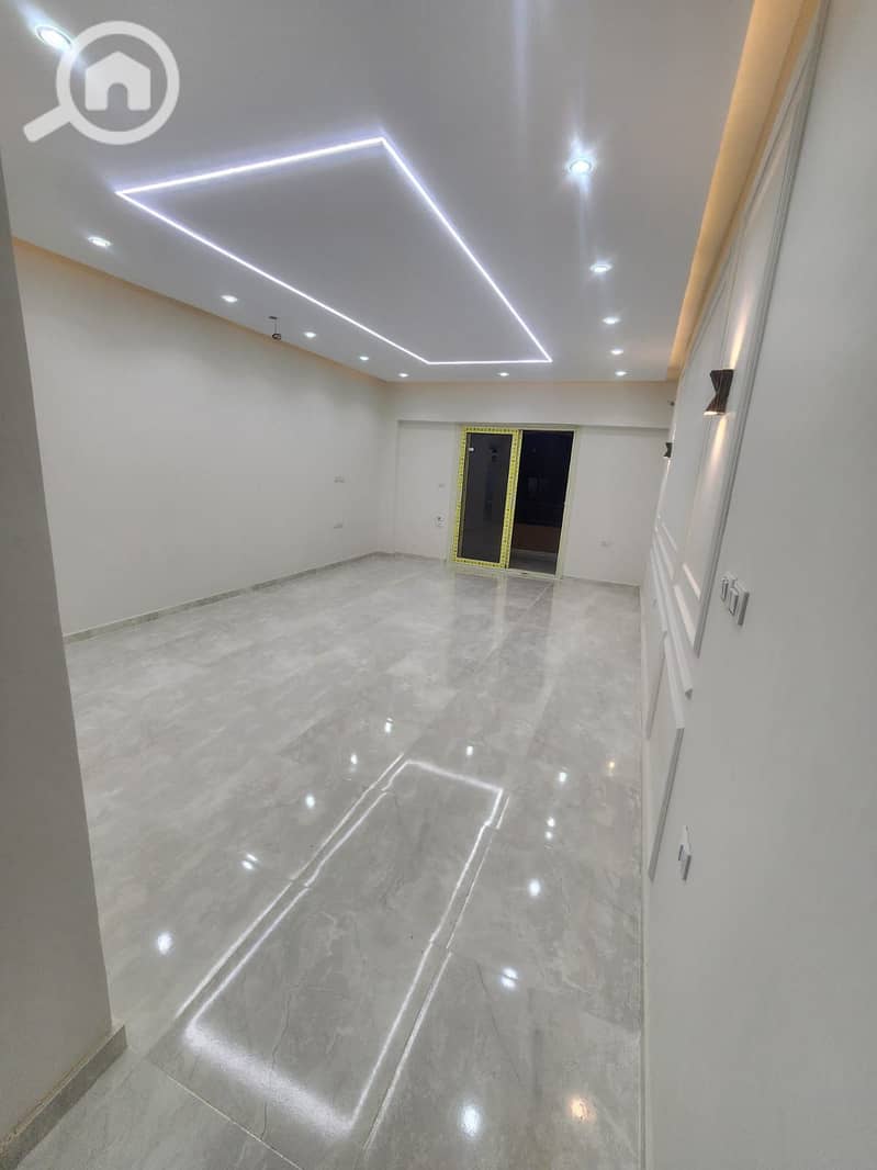 6 WhatsApp Image 2025-10-12 at 7.43. 17 PM (3). jpeg