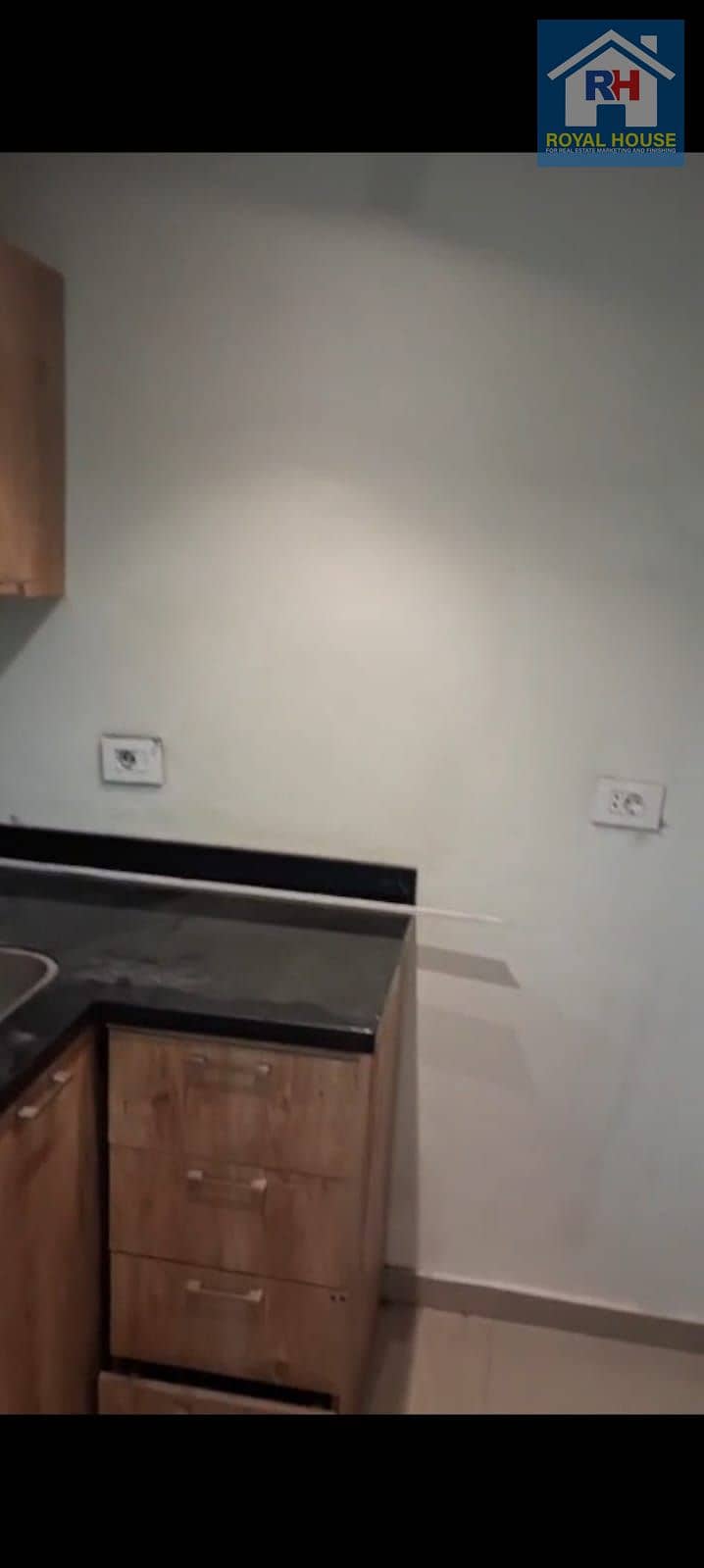 7 55c5ede3-e3e7-44b2-9be7-c494574fe8b2. jpg