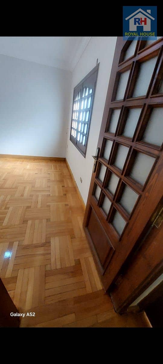 7 eae81b5e-913b-4212-a171-7a72fa9093fd. jpg