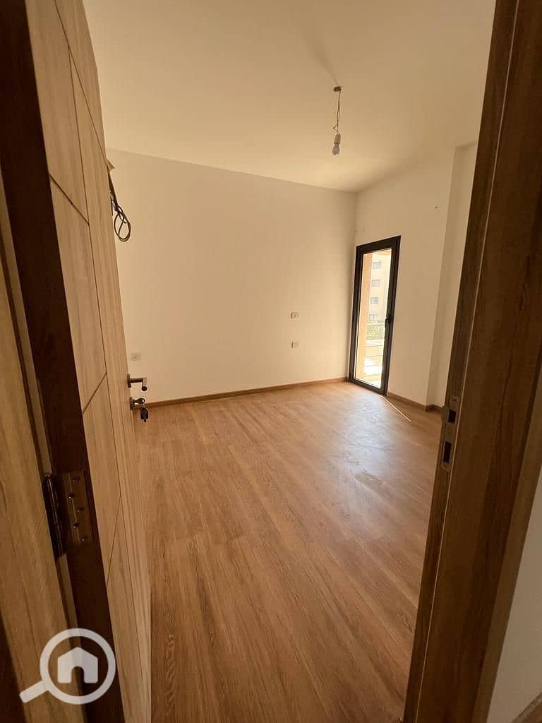 3 9c53e758-69ae-486e-841a-3f3a54b63a83. jpeg