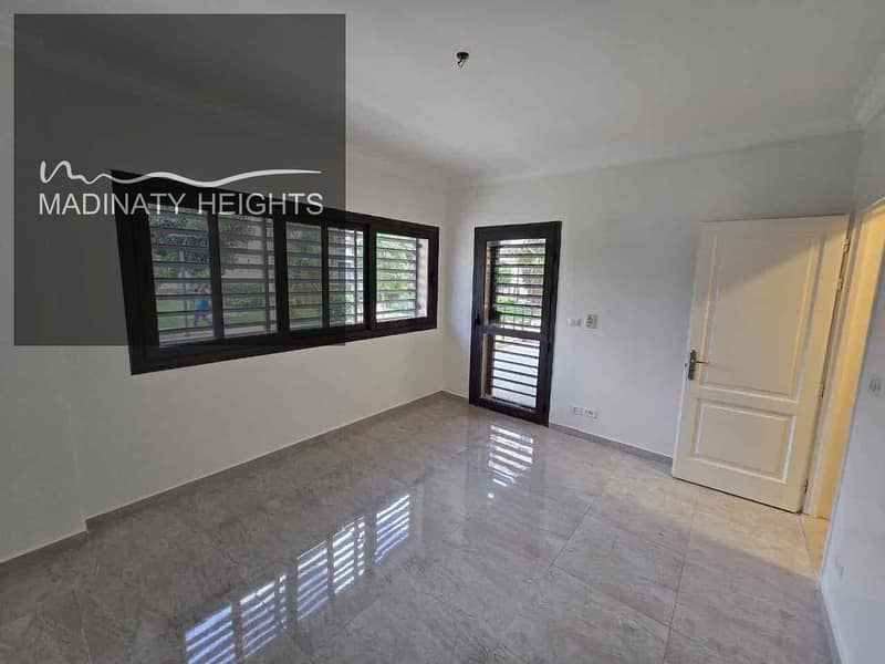 6 0857e085-0976-452f-82d0-97679e6d0069. jpg