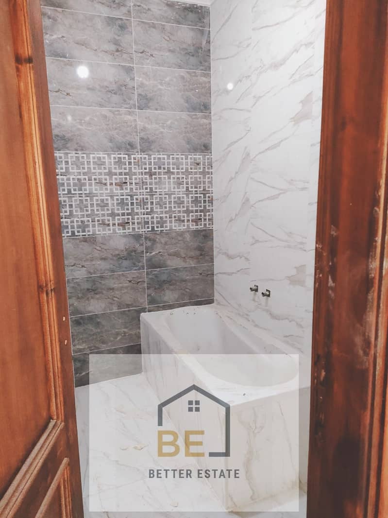 4 WhatsApp Image 2025-10-15 at 12.10. 24 PM. jpeg