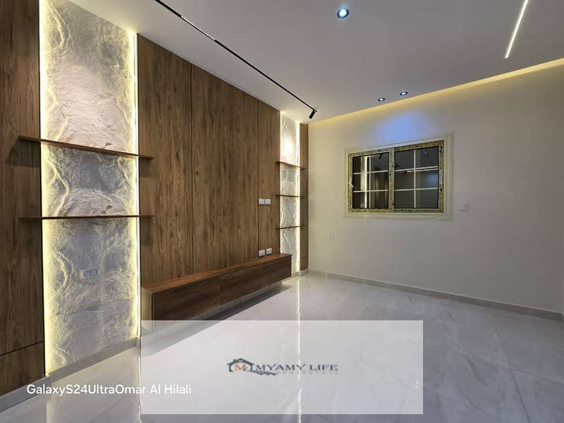 3 WhatsApp Image 2025-09-29 at 5.58. 03 PM (1). jpeg