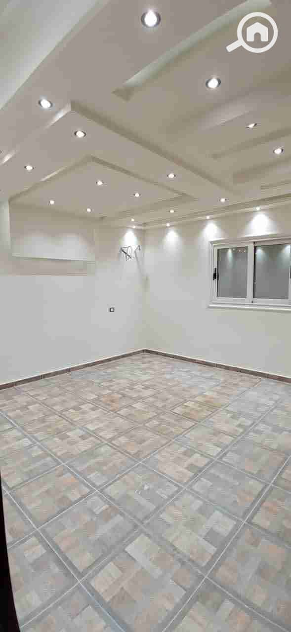 2 707d4de0-8c1a-4ad0-8e8c-edaaef8d9d4f-1_all_45750. jpg