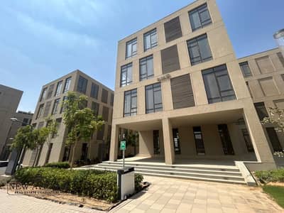 مکتب  للبيع في القاهرة الجديدة، القاهرة - WhatsApp Image 2025-09-23 at 4.20. 46 PM. jpeg