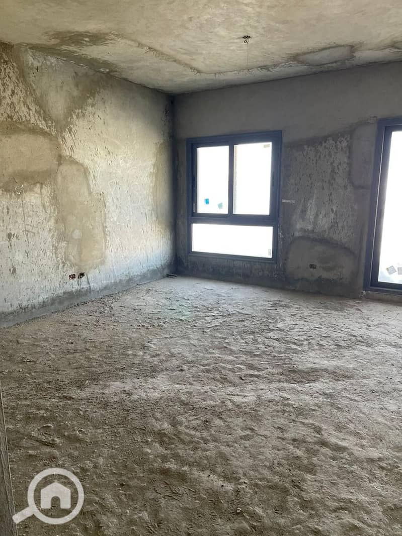 4 6c7f132f-47dc-474e-bbf5-a01f727792a2. jpeg