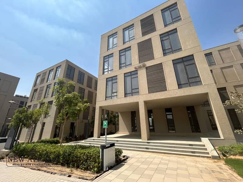 5 WhatsApp Image 2025-09-23 at 4.20. 46 PM. jpeg