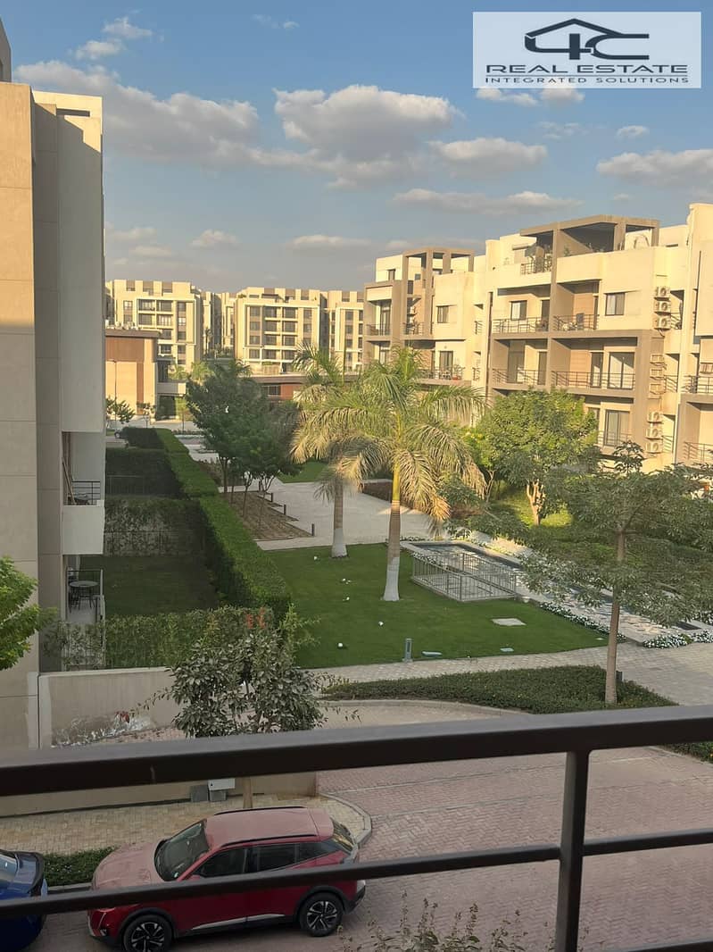 8 WhatsApp Image 2025-10-21 at 14.51. 26 (1). jpeg