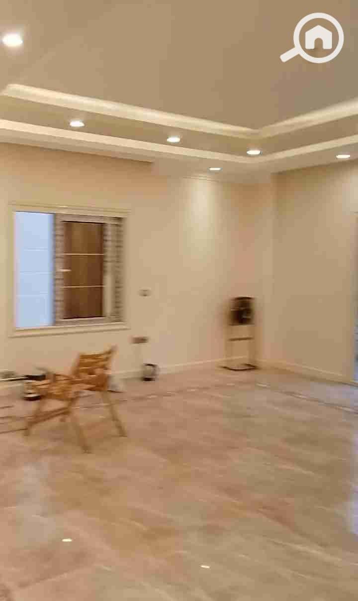 1000146670. jpg 1000146670. jpg