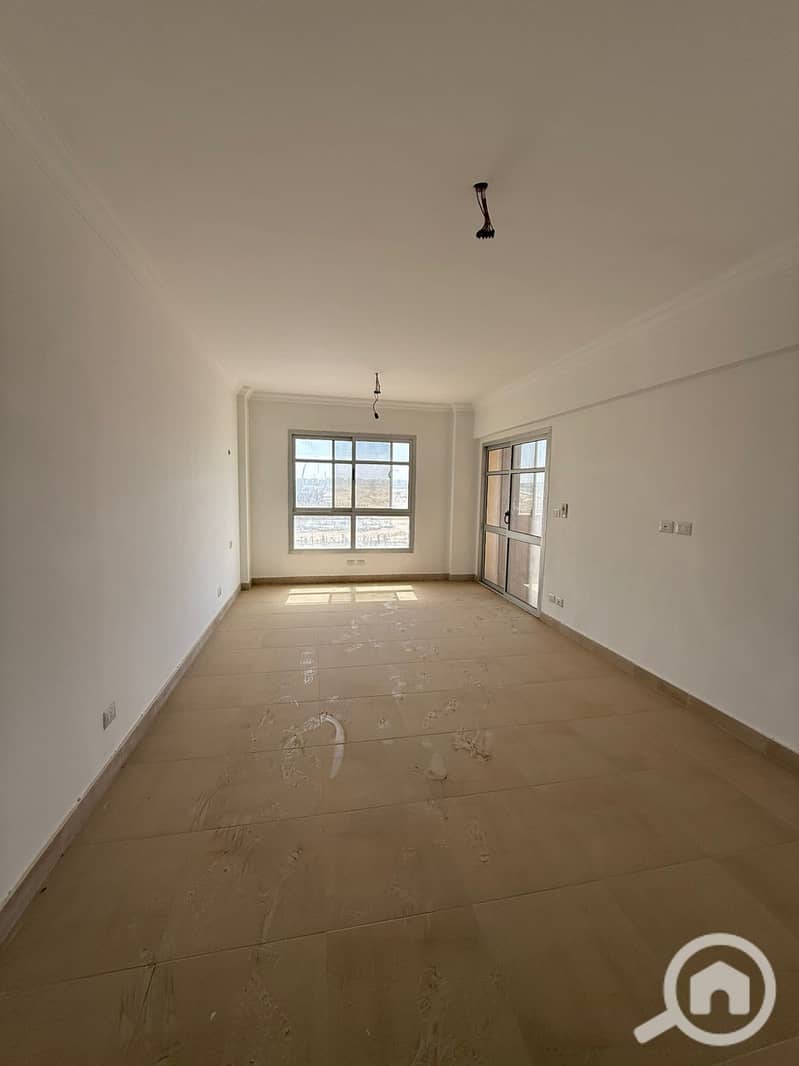 7 e900e3bf-abb6-4a91-8d5e-2e5622f501d3. jpg