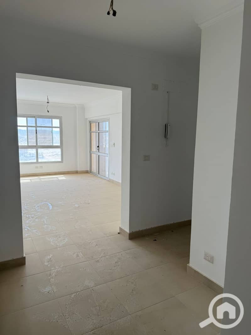 9 edbb9830-3dfb-460c-b111-1068ec82e686. jpg