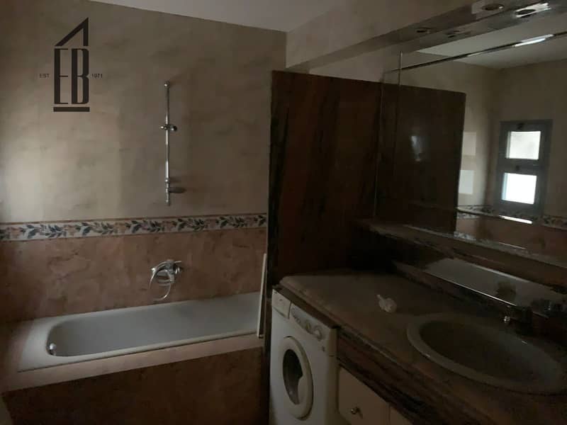 8 WhatsApp Image 2025-09-30 at 15.56. 07_2eb4b328. jpg