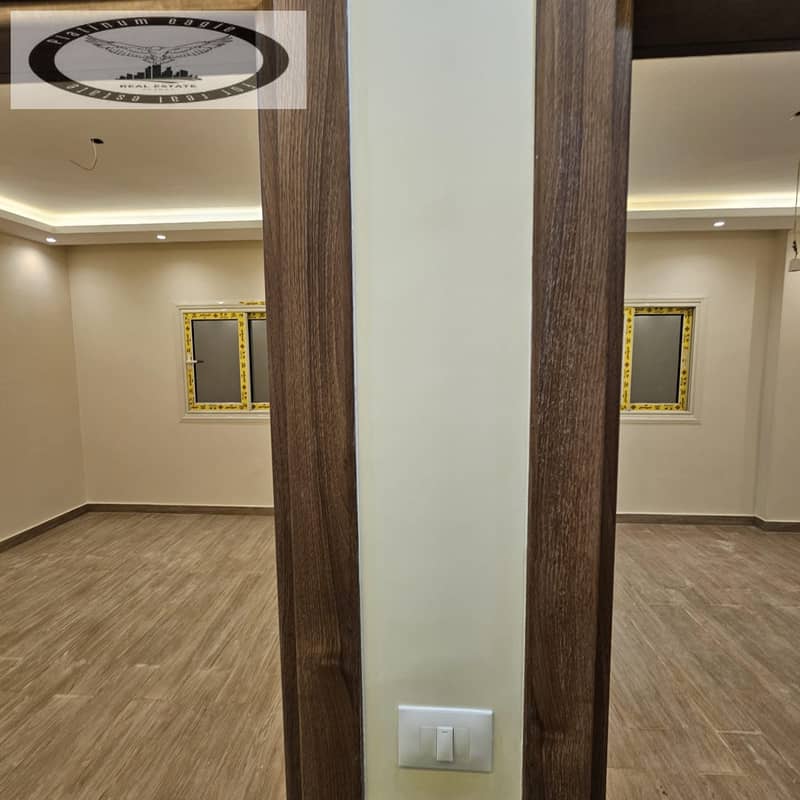 6 7f609ef1-1e7a-47f5-9c82-3933b5395e65. jpg