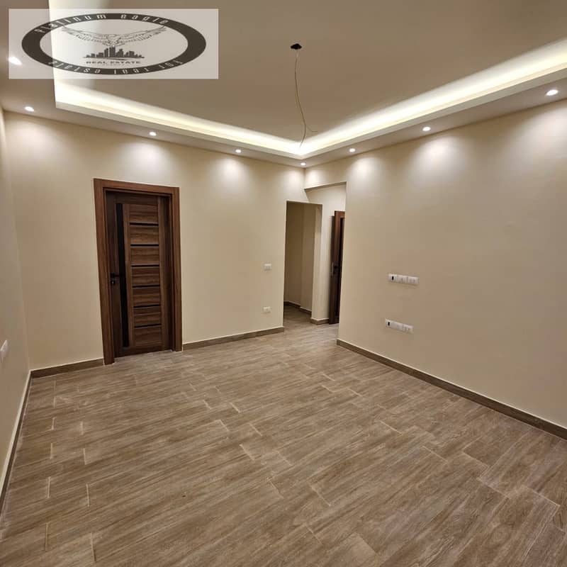 8 70e2d593-ee71-465a-af5c-fb6809d22fbe. jpg