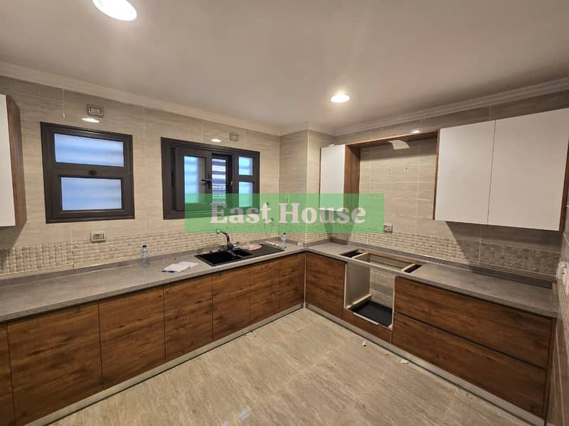 3 c7187b5c-0664-4526-baf5-3d2668f5b3f0. jpeg