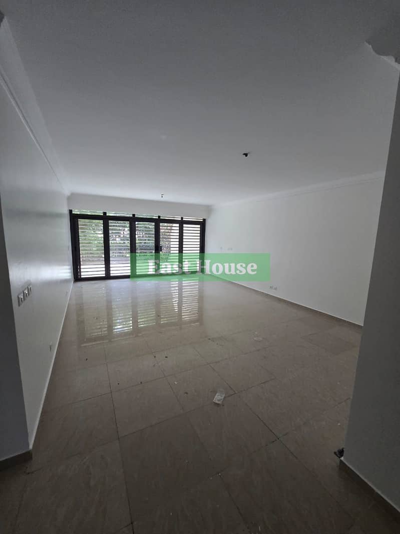 4 69f308b6-0ade-4fc1-a73e-ff43d41035ea. jpeg