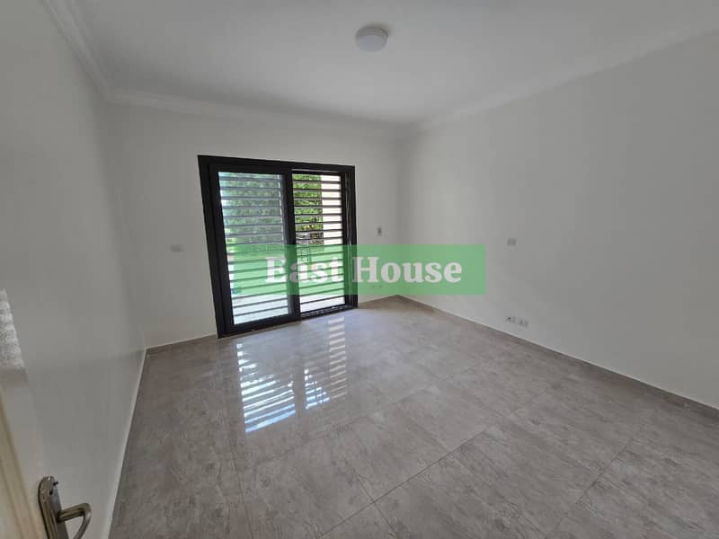 5 26b749f3-ea8d-4697-b6f0-670db780dbce. jpeg