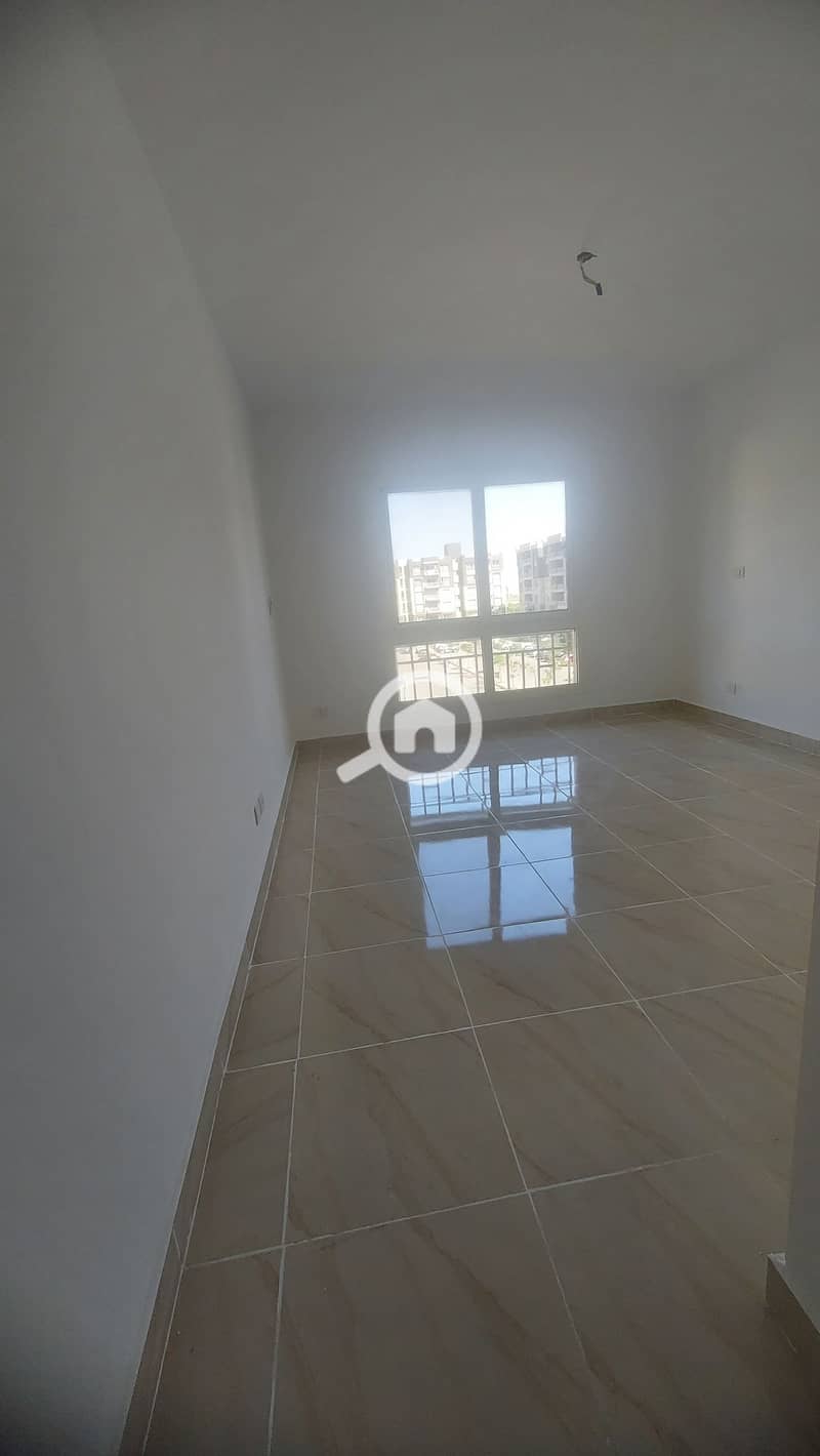 6 ٢٠٢٥١٠٢١_١٣٣٣٢٠. jpg