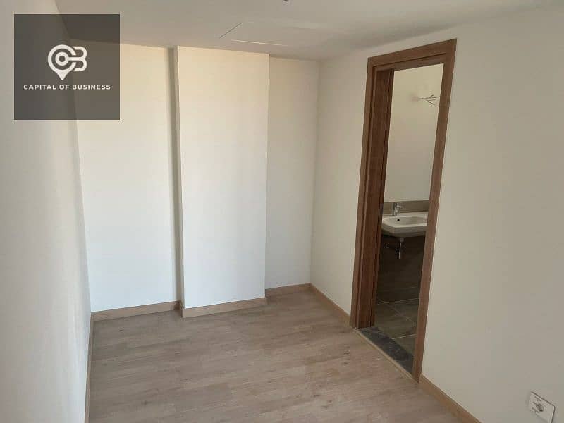 9 WhatsApp Image 2025-10-19 at 1.55. 34 PM. jpg