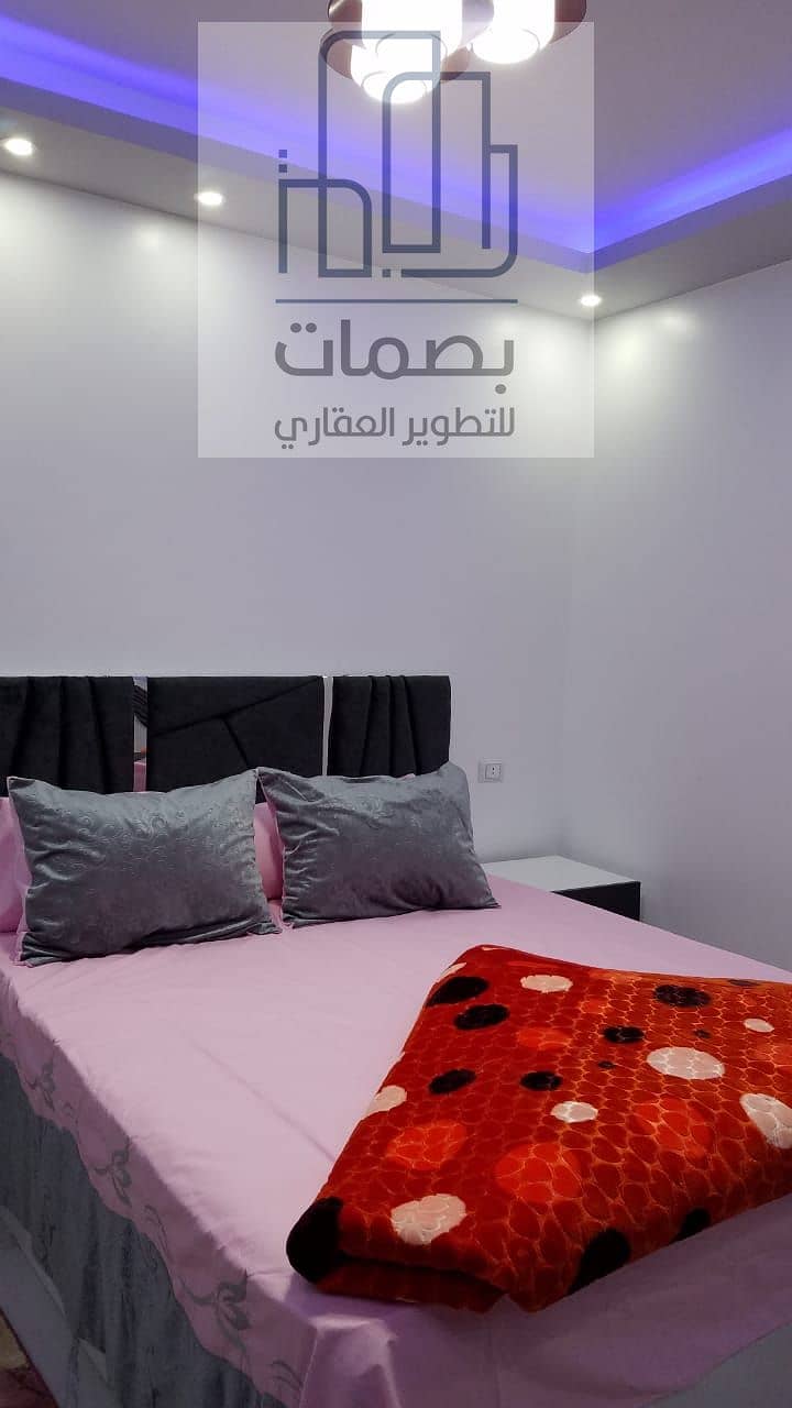 19 e81f6852-0bcb-4a72-80a1-b39989b693bd. jpg