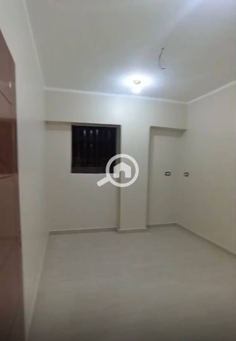 5 WhatsApp Image 2025-10-21 at 16.27. 54_2446f0ab. jpg
