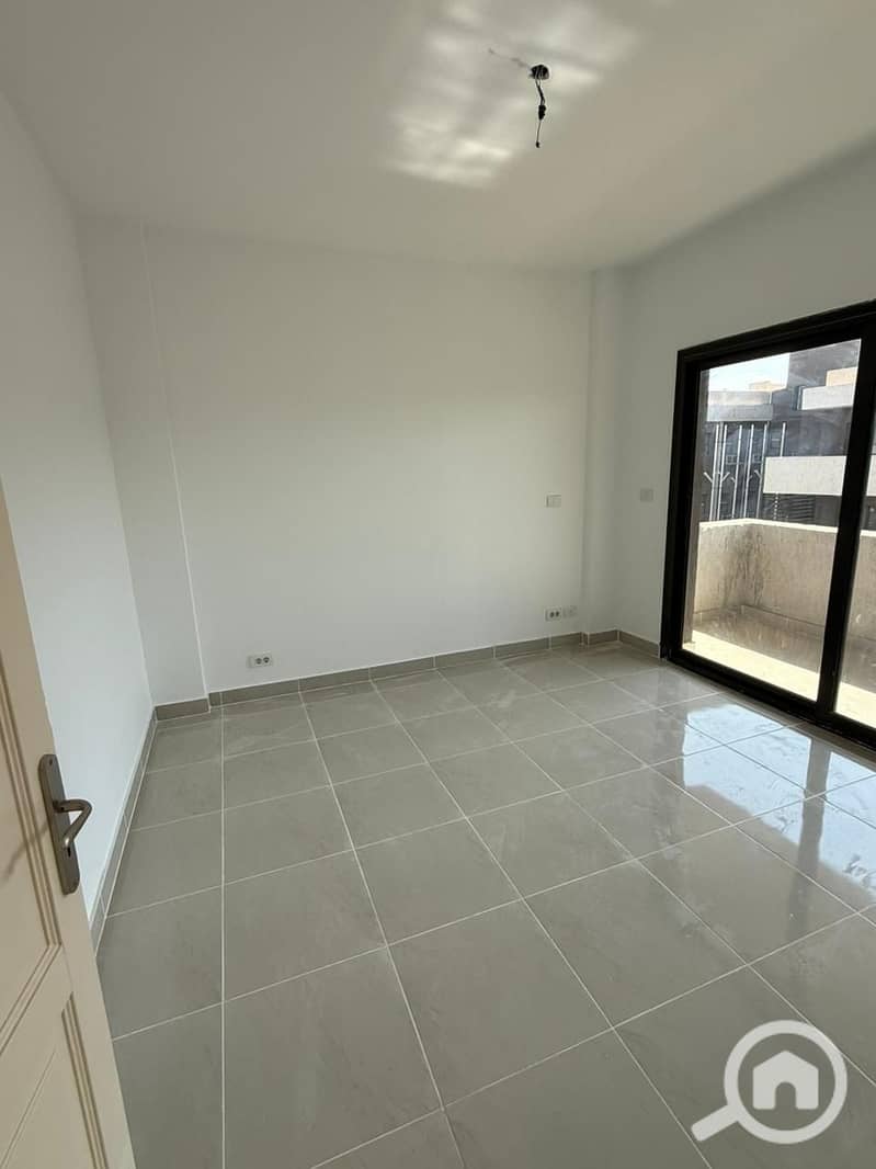 2 WhatsApp Image 2025-10-20 at 2.42. 46 PM. jpeg