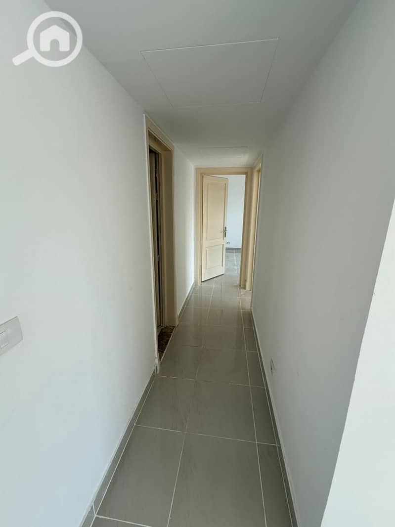 5 WhatsApp Image 2025-10-21 at 4.07. 18 PM. jpeg