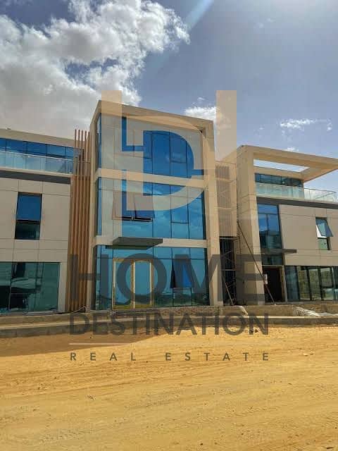 2 WhatsApp Image 2025-10-21 at 16.19. 26_258adef3. jpg