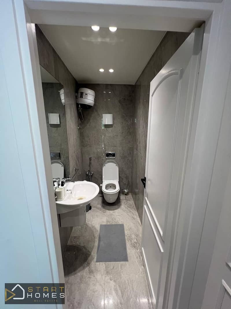 12 WhatsApp Image 2025-10-21 at 4.44. 18 PM (1). jpeg