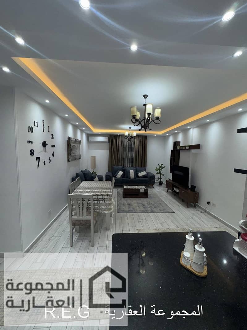 2 b224373d-4a3e-43e2-a13c-0c57aa86c2bc. jpg