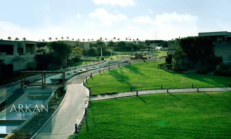 12 بيراميدز-هيلز-كمبوند-768x461. jpg