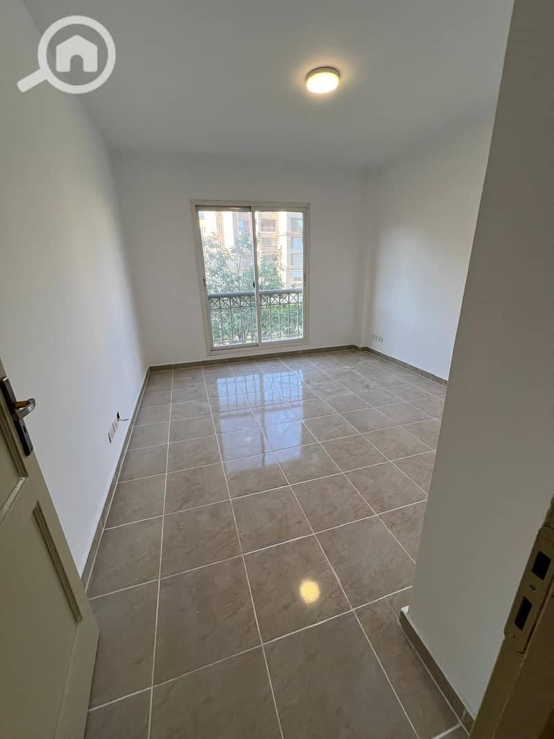 3 538eab50-af85-4e9d-8358-8d5da665f920. jpeg