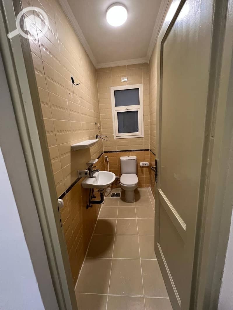 8 62be7481-ebdb-4ec1-950e-3d10f76fe4b0. jpeg