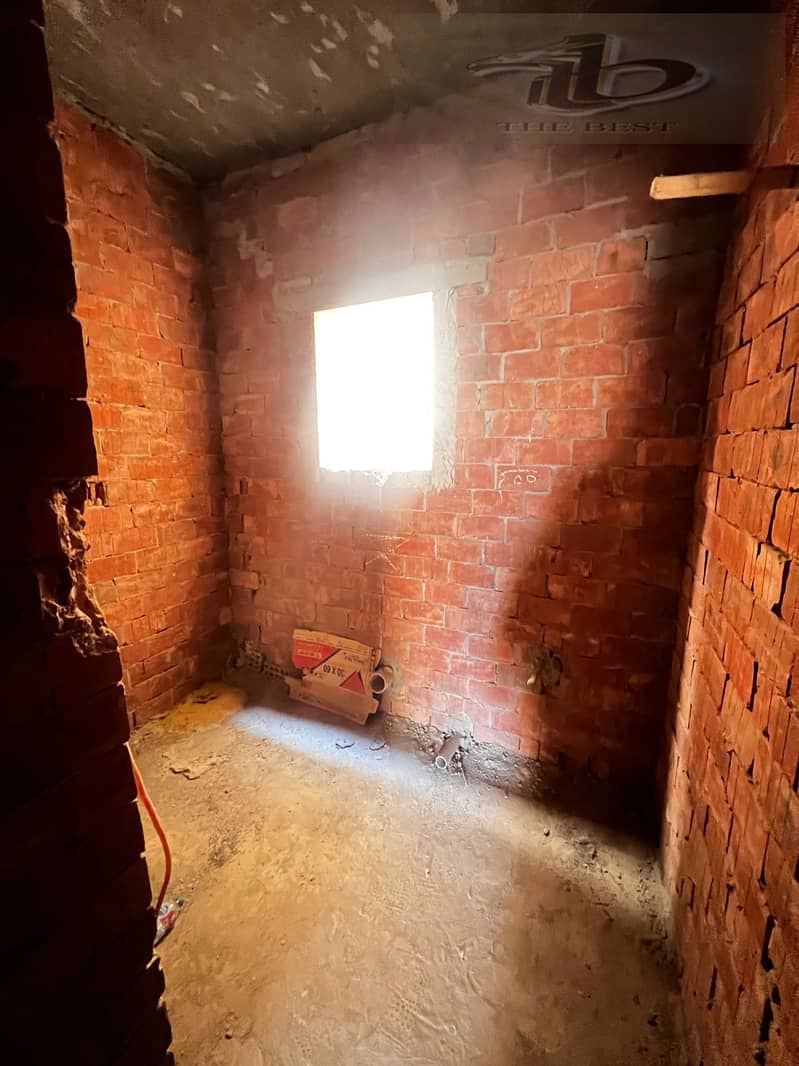 8 WhatsApp Image 2025-10-21 at 11.17. 00 AM (2). jpeg